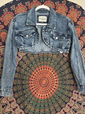 Ashley Vintage Charm bolero jean jacket